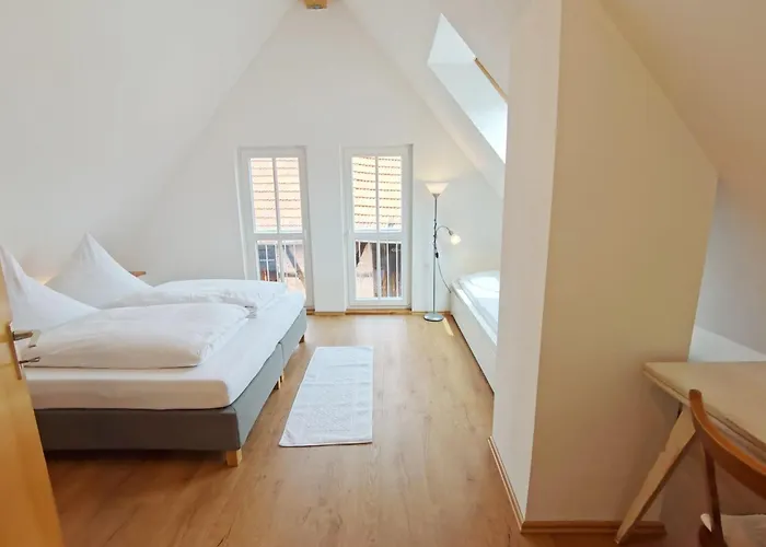 Zum Schuster Holiday home *